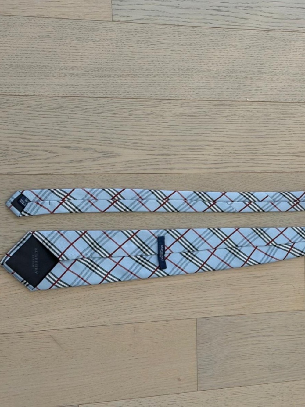 Burberry tie